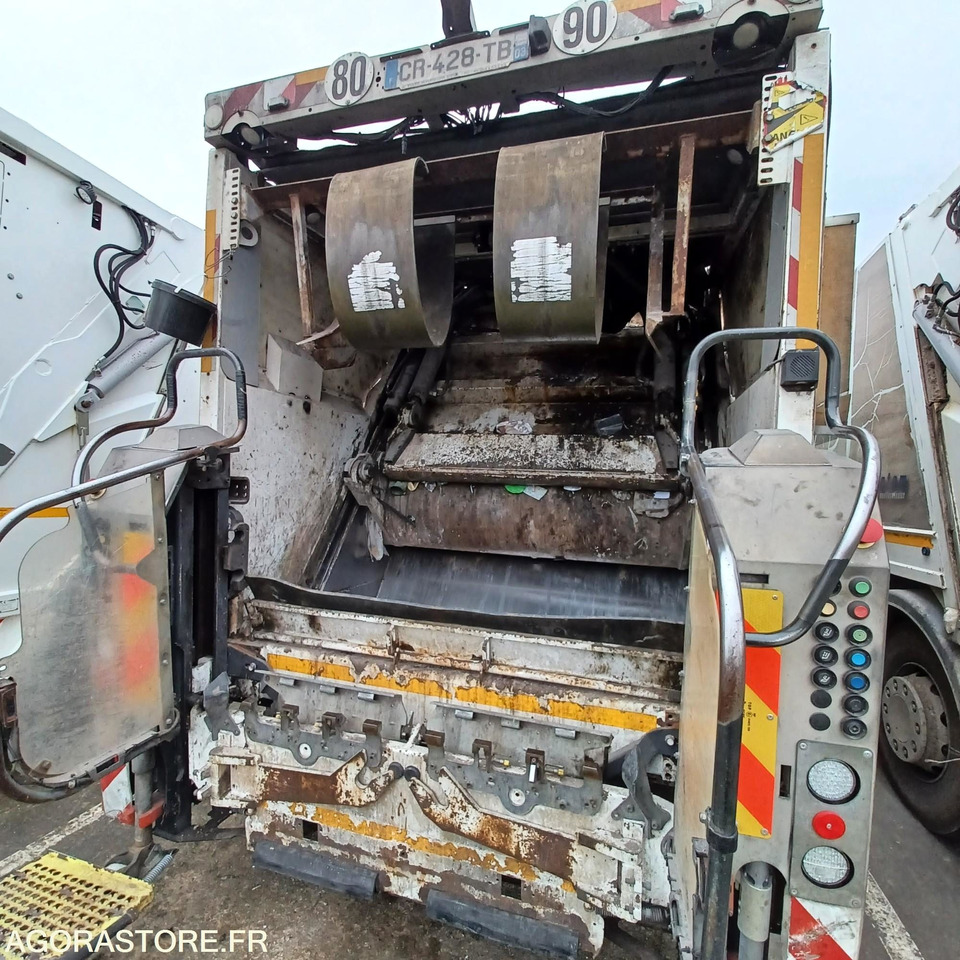 CAMION - BOM - VOLVO - FE - 340 - 251 692KM - Kamion za odvoz smeća: slika CAMION - BOM - VOLVO - FE - 340 - 251 692KM - Kamion za odvoz smeća CAMION - BOM - VOLVO - FE - 340 - 251 692KM - Kamion za odvoz smeća: slika CAMION - BOM - VOLVO - FE - 340 - 251 692KM - Kamion za odvoz smeća