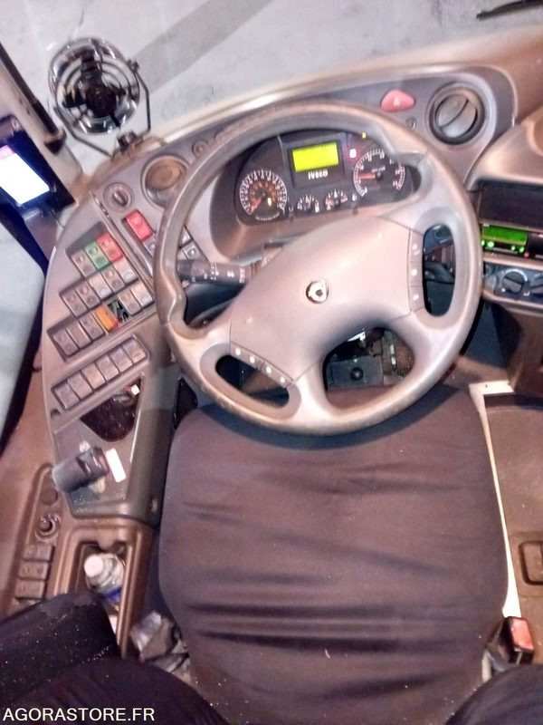 CAR IRISBUS RECREO N°11411 MEC 2009 - KM 264000 - Školski autobus: slika CAR IRISBUS RECREO N°11411 MEC 2009 - KM 264000 - Školski autobus CAR IRISBUS RECREO N°11411 MEC 2009 - KM 264000 - Školski autobus: slika CAR IRISBUS RECREO N°11411 MEC 2009 - KM 264000 - Školski autobus