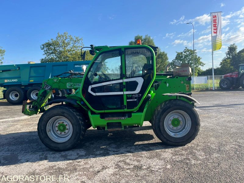 CHARIOT TELESCOPIQUE MERLO TF 42.7 TT - 2018 / 6144 HEURES - Utovarivač: slika CHARIOT TELESCOPIQUE MERLO TF 42.7 TT - 2018 / 6144 HEURES - Utovarivač CHARIOT TELESCOPIQUE MERLO TF 42.7 TT - 2018 / 6144 HEURES - Utovarivač: slika CHARIOT TELESCOPIQUE MERLO TF 42.7 TT - 2018 / 6144 HEURES - Utovarivač