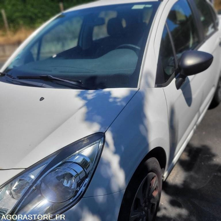 CITROEN C3 II 1.0 VTi 68 cv - Automobil: slika CITROEN C3 II 1.0 VTi 68 cv - Automobil CITROEN C3 II 1.0 VTi 68 cv - Automobil: slika CITROEN C3 II 1.0 VTi 68 cv - Automobil