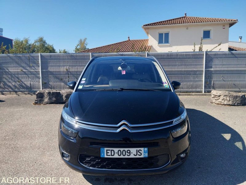 CITROEN C4 EXCLUSIVE - 7 PLACES - ANNÉE 2016 - 134 000 KMS - - Automobil: slika CITROEN C4 EXCLUSIVE - 7 PLACES - ANNÉE 2016 - 134 000 KMS - - Automobil CITROEN C4 EXCLUSIVE - 7 PLACES - ANNÉE 2016 - 134 000 KMS - - Automobil: slika CITROEN C4 EXCLUSIVE - 7 PLACES - ANNÉE 2016 - 134 000 KMS - - Automobil