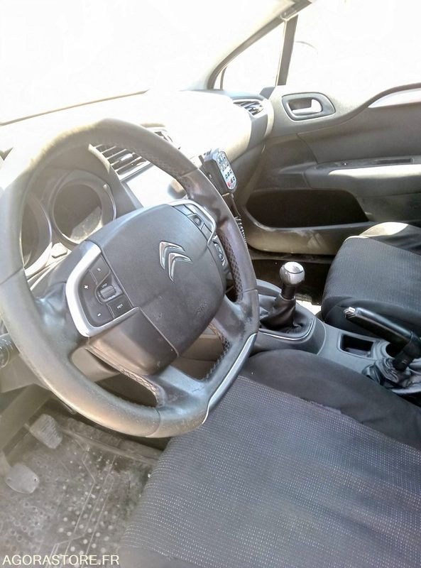 CITROEN C4 - Automobil: slika CITROEN C4 - Automobil CITROEN C4 - Automobil: slika CITROEN C4 - Automobil