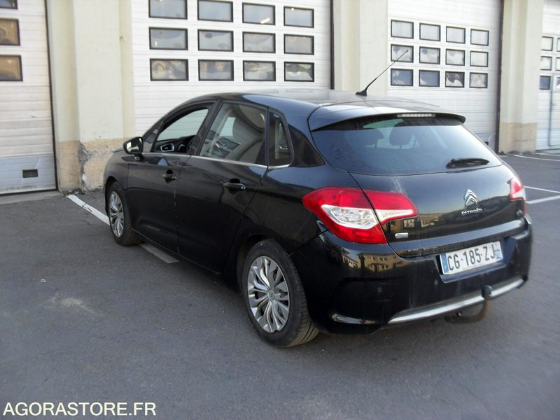 CITROEN C4 NOIRE - Automobil: slika CITROEN C4 NOIRE - Automobil CITROEN C4 NOIRE - Automobil: slika CITROEN C4 NOIRE - Automobil