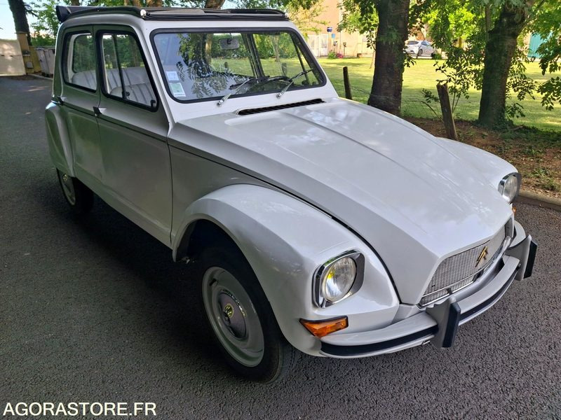 CITROEN-DYANE-1967- - Automobil: slika CITROEN-DYANE-1967- - Automobil CITROEN-DYANE-1967- - Automobil: slika CITROEN-DYANE-1967- - Automobil
