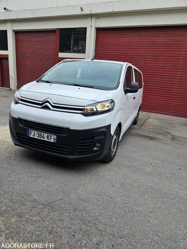 CITROEN JUMPY SPACE TOURER 9 places 240051 kms ANNÉE 2019 - Minibus, Putnički kombi: slika CITROEN JUMPY SPACE TOURER 9 places 240051 kms ANNÉE 2019 - Minibus, Putnički kombi CITROEN JUMPY SPACE TOURER 9 places 240051 kms ANNÉE 2019 - Minibus, Putnički kombi: slika CITROEN JUMPY SPACE TOURER 9 places 240051 kms ANNÉE 2019 - Minibus, Putnički kombi