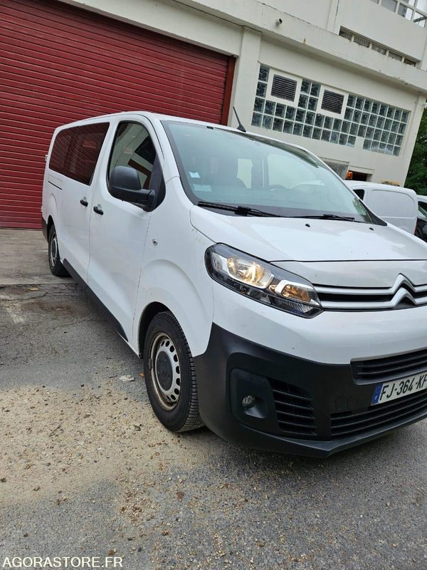 CITROEN JUMPY SPACE TOURER 9 places 240051 kms ANNÉE 2019 - Minibus, Putnički kombi: slika CITROEN JUMPY SPACE TOURER 9 places 240051 kms ANNÉE 2019 - Minibus, Putnički kombi CITROEN JUMPY SPACE TOURER 9 places 240051 kms ANNÉE 2019 - Minibus, Putnički kombi: slika CITROEN JUMPY SPACE TOURER 9 places 240051 kms ANNÉE 2019 - Minibus, Putnički kombi