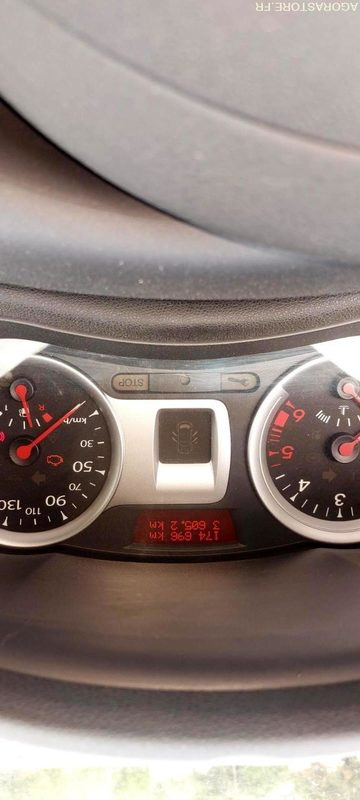 CLIO DYNAMIQUE 1.5 DCI 85 AB-211-NF N°30 - Automobil: slika CLIO DYNAMIQUE 1.5 DCI 85 AB-211-NF N°30 - Automobil CLIO DYNAMIQUE 1.5 DCI 85 AB-211-NF N°30 - Automobil: slika CLIO DYNAMIQUE 1.5 DCI 85 AB-211-NF N°30 - Automobil