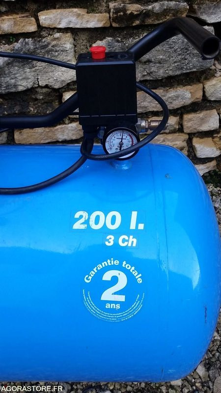 COMPRESSEUR LUCHARD COMPAIR MODELE CLC 203 200L 220v - Zračni kompresor: slika COMPRESSEUR LUCHARD COMPAIR MODELE CLC 203 200L 220v - Zračni kompresor COMPRESSEUR LUCHARD COMPAIR MODELE CLC 203 200L 220v - Zračni kompresor: slika COMPRESSEUR LUCHARD COMPAIR MODELE CLC 203 200L 220v - Zračni kompresor