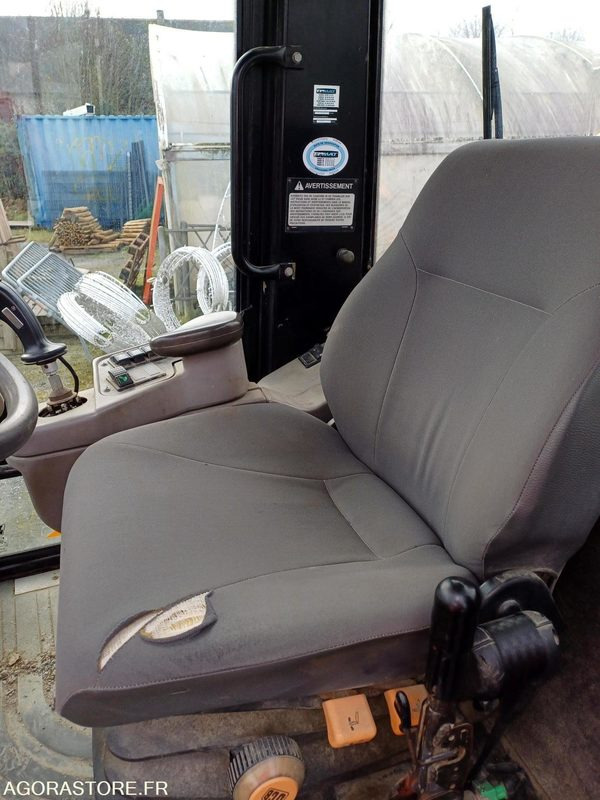 Chargeuse JCB 407 ZX - Utovarivač: slika Chargeuse JCB 407 ZX - Utovarivač Chargeuse JCB 407 ZX - Utovarivač: slika Chargeuse JCB 407 ZX - Utovarivač
