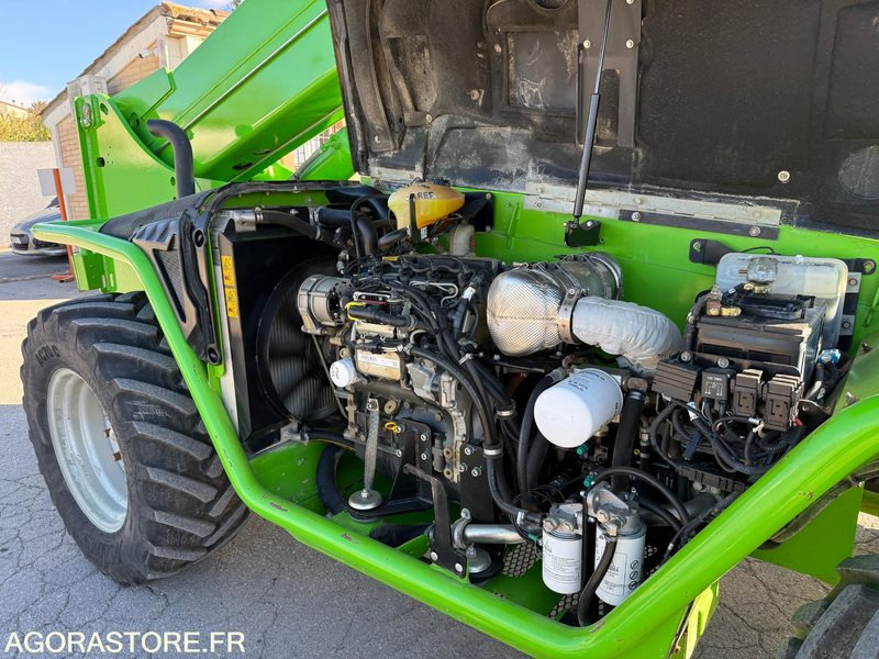 Teleskopski rukovatelj Chariot télescopique MERLO P40.17: slika Teleskopski rukovatelj Chariot télescopique MERLO P40.17