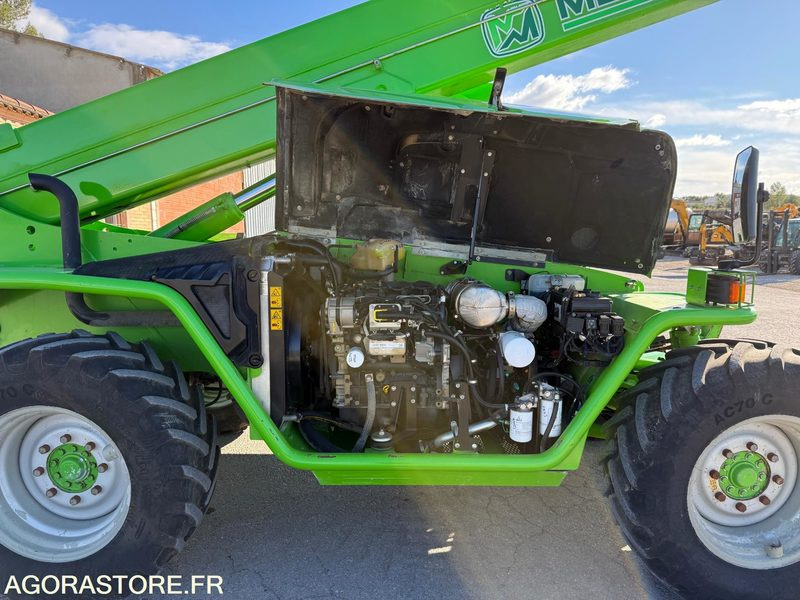 Teleskopski rukovatelj Chariot télescopique MERLO P40.17: slika Teleskopski rukovatelj Chariot télescopique MERLO P40.17