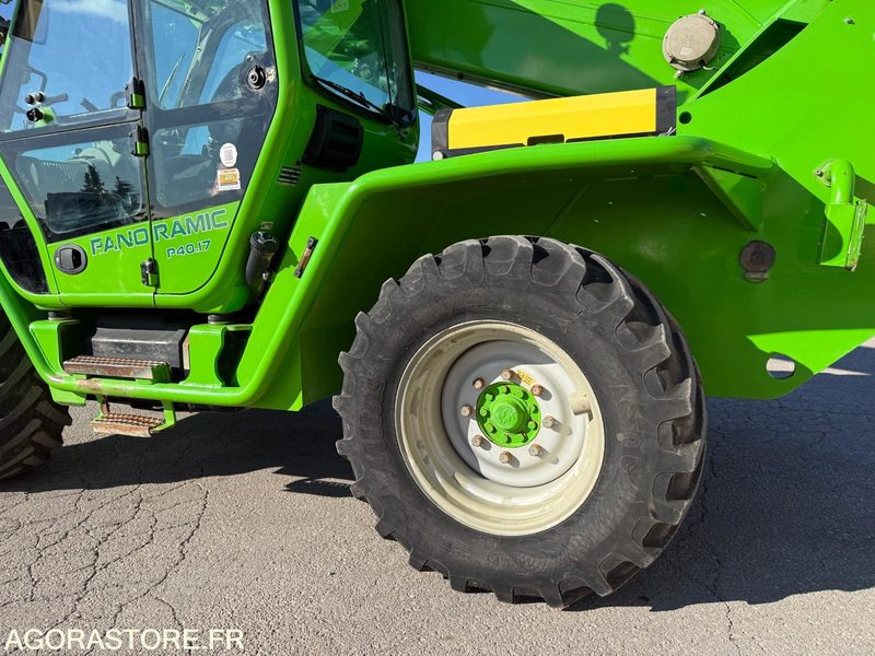 Teleskopski rukovatelj Chariot télescopique MERLO P40.17: slika Teleskopski rukovatelj Chariot télescopique MERLO P40.17