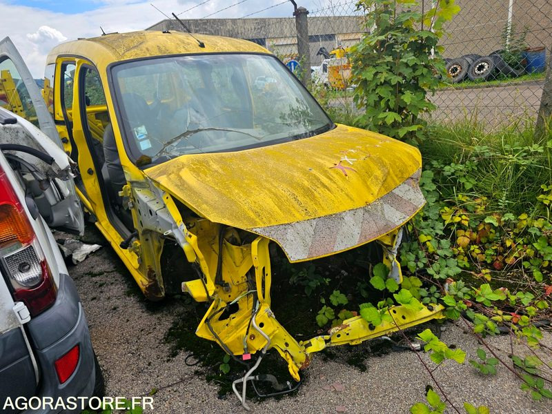 Citroën Berlingo - 2005 - 292252km - 2385XY76 - Automobil: slika Citroën Berlingo - 2005 - 292252km - 2385XY76 - Automobil Citroën Berlingo - 2005 - 292252km - 2385XY76 - Automobil: slika Citroën Berlingo - 2005 - 292252km - 2385XY76 - Automobil