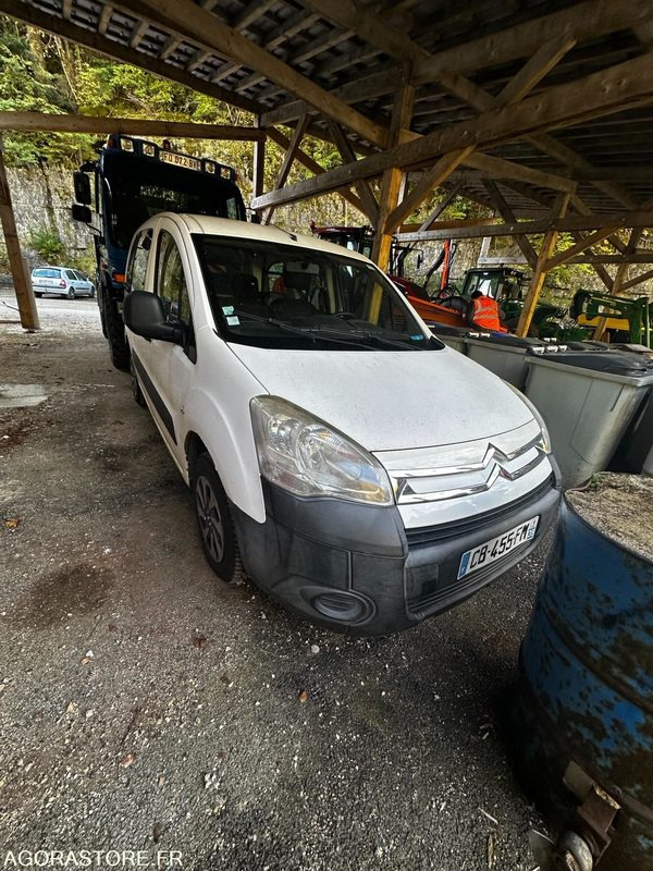 Citroen Berlingo 2012 240000 kms - Mali kombi: slika Citroen Berlingo 2012 240000 kms - Mali kombi Citroen Berlingo 2012 240000 kms - Mali kombi: slika Citroen Berlingo 2012 240000 kms - Mali kombi