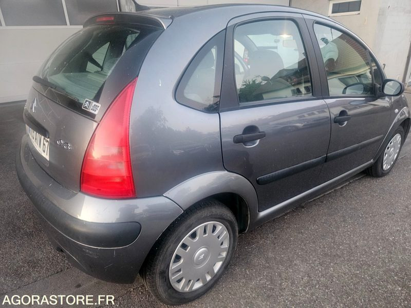 Citroën C3 - Automobil: slika Citroën C3 - Automobil Citroën C3 - Automobil: slika Citroën C3 - Automobil