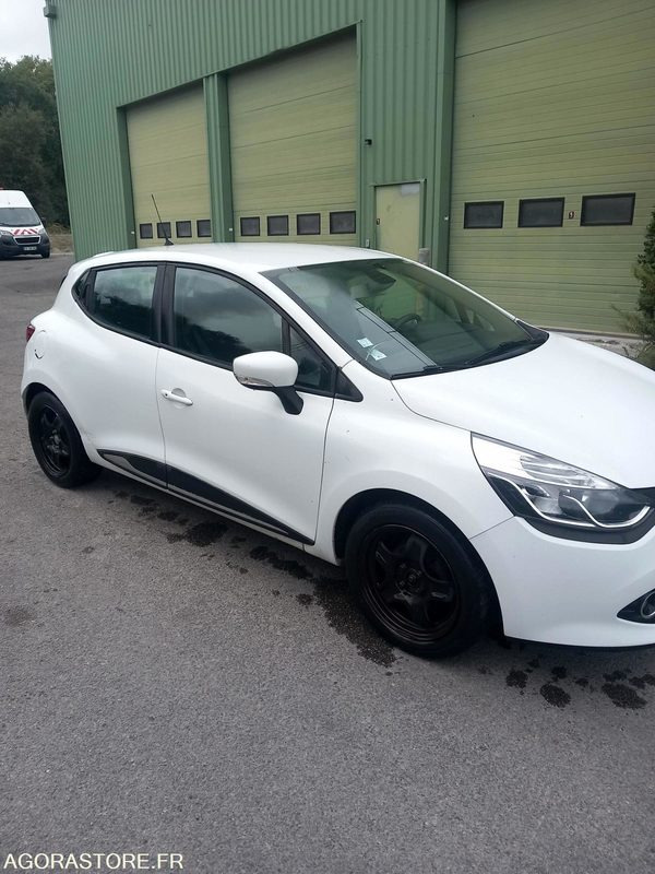 Clio IV essence - Automobil: slika Clio IV essence - Automobil Clio IV essence - Automobil: slika Clio IV essence - Automobil