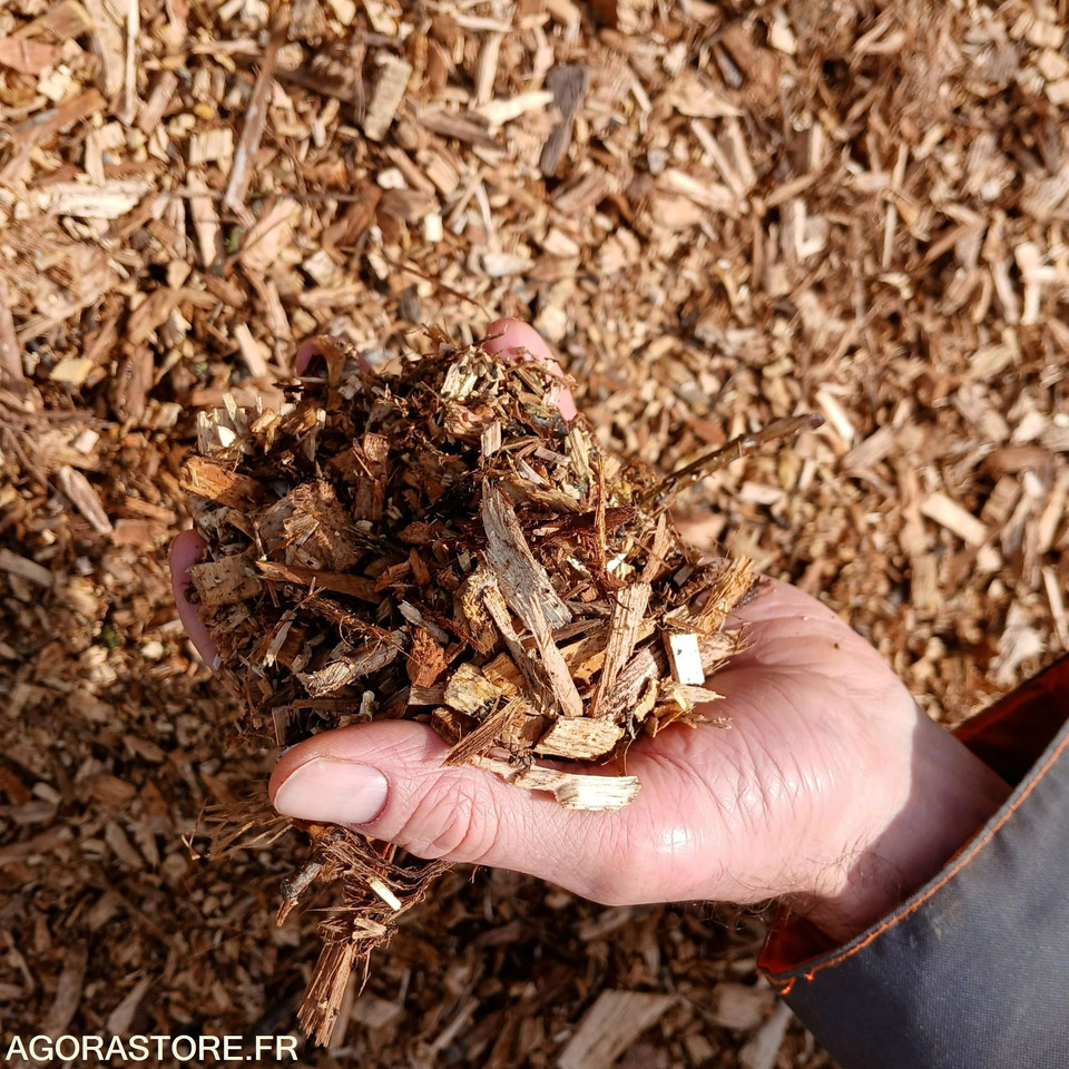 Copeaux de feuillus 20m3 (25€/m3) - Oprema za vrt: slika Copeaux de feuillus 20m3 (25€/m3) - Oprema za vrt Copeaux de feuillus 20m3 (25€/m3) - Oprema za vrt: slika Copeaux de feuillus 20m3 (25€/m3) - Oprema za vrt