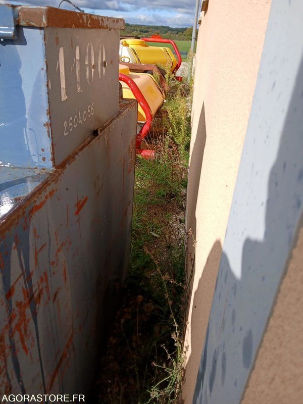 Cuve gazole métallique avec distributeur Bollaert - Građevinska oprema: slika Cuve gazole métallique avec distributeur Bollaert - Građevinska oprema Cuve gazole métallique avec distributeur Bollaert - Građevinska oprema: slika Cuve gazole métallique avec distributeur Bollaert - Građevinska oprema