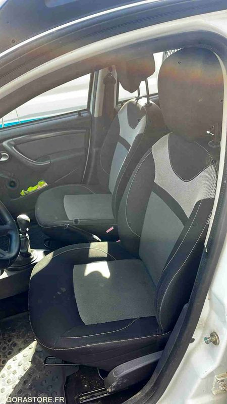 DACIA DUSTER - 2017 - 165790KM - EP996QE - SUV: slika DACIA DUSTER - 2017 - 165790KM - EP996QE - SUV DACIA DUSTER - 2017 - 165790KM - EP996QE - SUV: slika DACIA DUSTER - 2017 - 165790KM - EP996QE - SUV