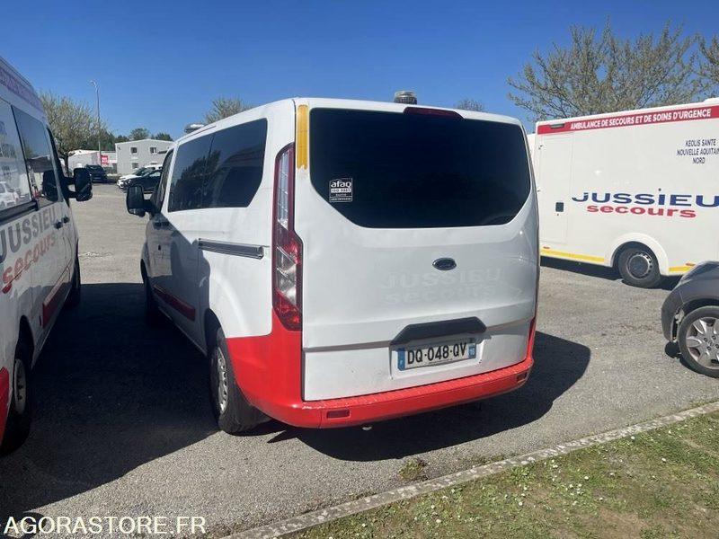 DQ-048-QV - Non Roulant - Pour pièces - FORD CUSTOM - VASP - 361 398 Kms - Vozilo hitne pomoći: slika DQ-048-QV - Non Roulant - Pour pièces - FORD CUSTOM - VASP - 361 398 Kms - Vozilo hitne pomoći DQ-048-QV - Non Roulant - Pour pièces - FORD CUSTOM - VASP - 361 398 Kms - Vozilo hitne pomoći: slika DQ-048-QV - Non Roulant - Pour pièces - FORD CUSTOM - VASP - 361 398 Kms - Vozilo hitne pomoći
