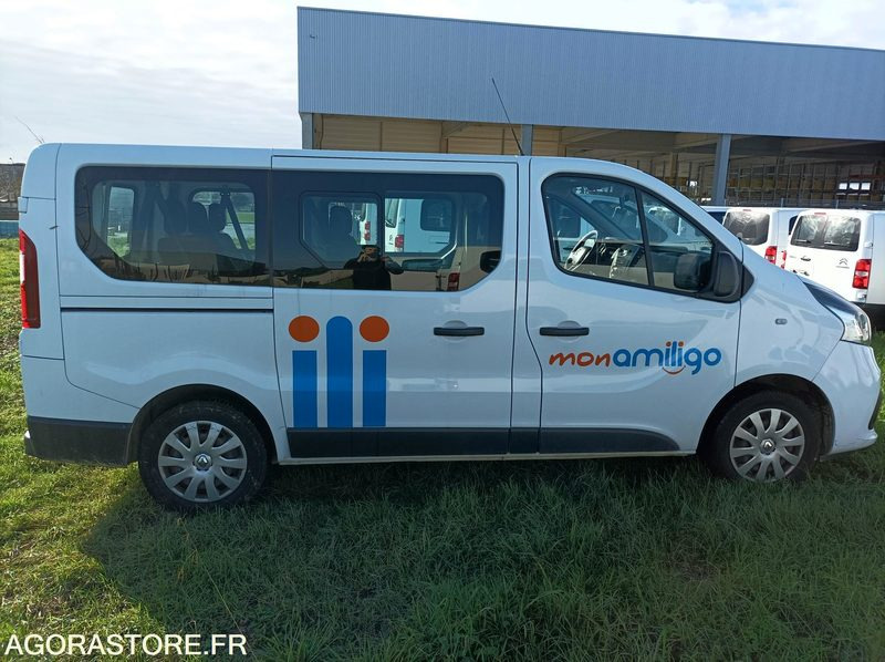 DS-311-SJ - Roulant - RENAULT TRAFIC - VP - 331 363 Kms - Minibus, Putnički kombi: slika DS-311-SJ - Roulant - RENAULT TRAFIC - VP - 331 363 Kms - Minibus, Putnički kombi DS-311-SJ - Roulant - RENAULT TRAFIC - VP - 331 363 Kms - Minibus, Putnički kombi: slika DS-311-SJ - Roulant - RENAULT TRAFIC - VP - 331 363 Kms - Minibus, Putnički kombi