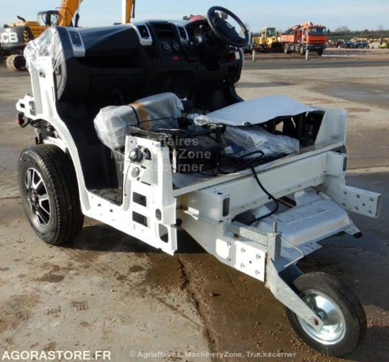 ! NEUF SORTIE USINE ! FIAT CHASSIS CABINE Boite automatique - Dostavno vozilo: slika ! NEUF SORTIE USINE ! FIAT CHASSIS CABINE Boite automatique - Dostavno vozilo ! NEUF SORTIE USINE ! FIAT CHASSIS CABINE Boite automatique - Dostavno vozilo: slika ! NEUF SORTIE USINE ! FIAT CHASSIS CABINE Boite automatique - Dostavno vozilo
