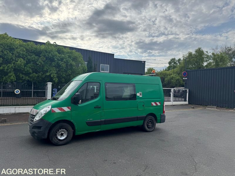 RENAULT MASTER 7 PLACES - 2011 - 151 000 KM - Dostavno vozilo: slika RENAULT MASTER 7 PLACES - 2011 - 151 000 KM - Dostavno vozilo RENAULT MASTER 7 PLACES - 2011 - 151 000 KM - Dostavno vozilo: slika RENAULT MASTER 7 PLACES - 2011 - 151 000 KM - Dostavno vozilo
