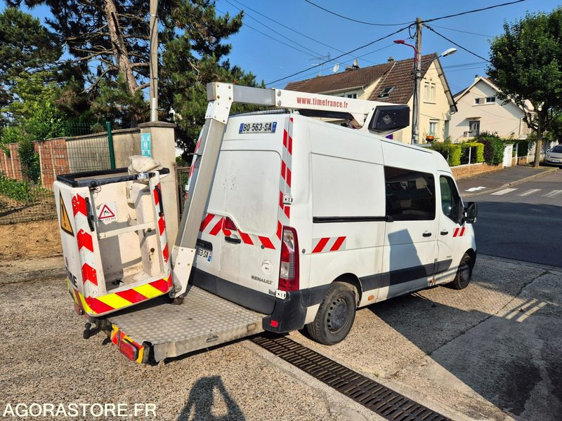 Renault Master 2.3 dci 125 nacelle - 2011 - 320 000km - Dostavno vozilo: slika Renault Master 2.3 dci 125 nacelle - 2011 - 320 000km - Dostavno vozilo Renault Master 2.3 dci 125 nacelle - 2011 - 320 000km - Dostavno vozilo: slika Renault Master 2.3 dci 125 nacelle - 2011 - 320 000km - Dostavno vozilo
