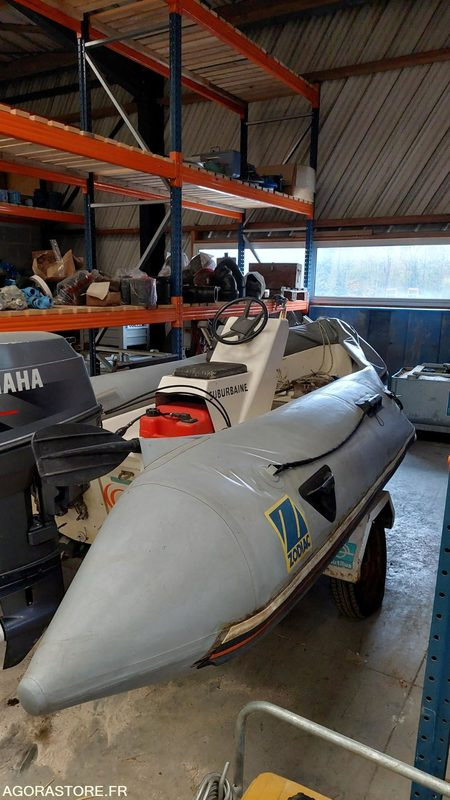 ZODIAC 470 - MOTEUR YAMAHA 40 chevaux - 1993 - Drugi strojevi: slika  ZODIAC 470 - MOTEUR YAMAHA 40 chevaux - 1993 - Drugi strojevi ZODIAC 470 - MOTEUR YAMAHA 40 chevaux - 1993 - Drugi strojevi: slika  ZODIAC 470 - MOTEUR YAMAHA 40 chevaux - 1993 - Drugi strojevi