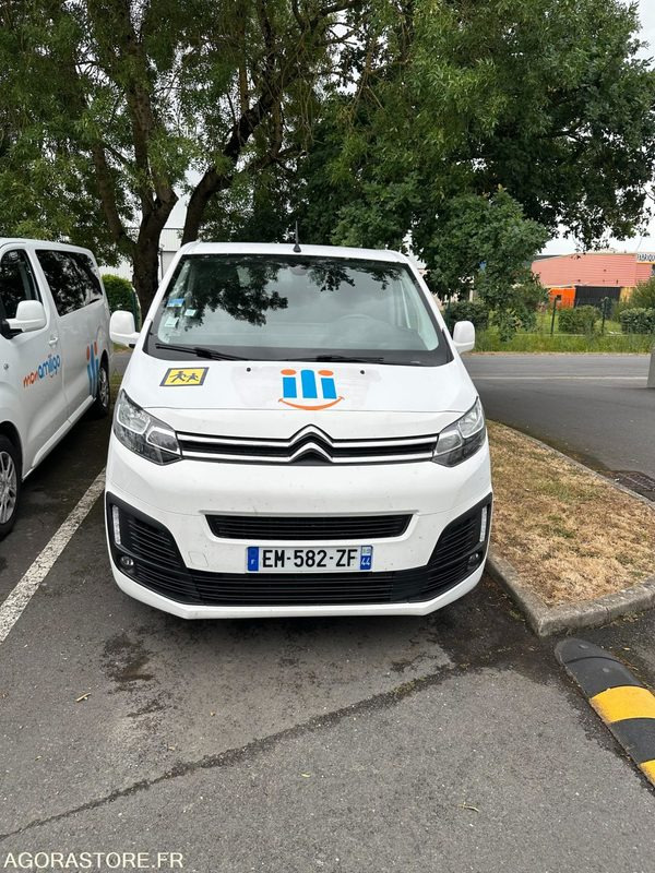 EM-582-ZF - Non Roulant - VP - JUMPY SPACE TOURER - 259 735 Kms - Minibus, Putnički kombi: slika EM-582-ZF - Non Roulant - VP - JUMPY SPACE TOURER - 259 735 Kms - Minibus, Putnički kombi EM-582-ZF - Non Roulant - VP - JUMPY SPACE TOURER - 259 735 Kms - Minibus, Putnički kombi: slika EM-582-ZF - Non Roulant - VP - JUMPY SPACE TOURER - 259 735 Kms - Minibus, Putnički kombi