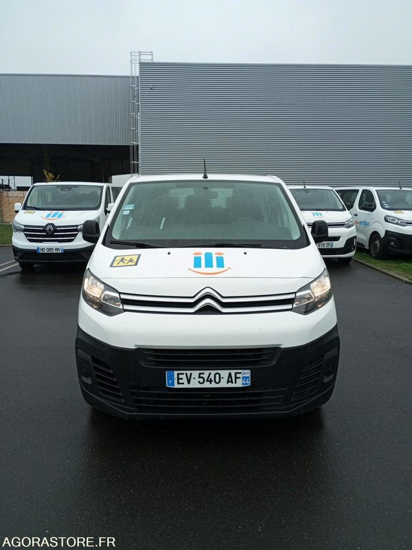 EV-540-AF - Roulant - CITROEN JUMPY SPACE TOURER - VP - 244 901 Kms - Minibus, Putnički kombi: slika EV-540-AF - Roulant - CITROEN JUMPY SPACE TOURER - VP - 244 901 Kms - Minibus, Putnički kombi EV-540-AF - Roulant - CITROEN JUMPY SPACE TOURER - VP - 244 901 Kms - Minibus, Putnički kombi: slika EV-540-AF - Roulant - CITROEN JUMPY SPACE TOURER - VP - 244 901 Kms - Minibus, Putnički kombi