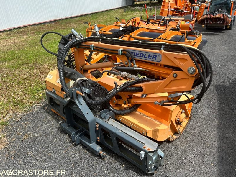 FAUCHEUSE ARTICULEE FRONTALE POUR MICROTRACTEUR - FIEDLER FF A-400M-K - 2014 - 470 KG - Kosilica: slika FAUCHEUSE ARTICULEE FRONTALE POUR MICROTRACTEUR - FIEDLER FF A-400M-K - 2014 - 470 KG - Kosilica FAUCHEUSE ARTICULEE FRONTALE POUR MICROTRACTEUR - FIEDLER FF A-400M-K - 2014 - 470 KG - Kosilica: slika FAUCHEUSE ARTICULEE FRONTALE POUR MICROTRACTEUR - FIEDLER FF A-400M-K - 2014 - 470 KG - Kosilica