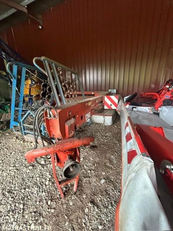 FAUCHEUSE TRAINEE KUHN FC300G 1995 AVEC CONDITIONNEUR - Kosilica: slika FAUCHEUSE TRAINEE KUHN FC300G 1995 AVEC CONDITIONNEUR - Kosilica FAUCHEUSE TRAINEE KUHN FC300G 1995 AVEC CONDITIONNEUR - Kosilica: slika FAUCHEUSE TRAINEE KUHN FC300G 1995 AVEC CONDITIONNEUR - Kosilica