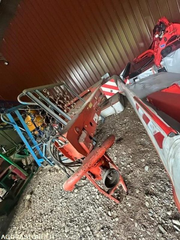 FAUCHEUSE TRAINEE KUHN FC300G 1995 AVEC CONDITIONNEUR - Kosilica: slika FAUCHEUSE TRAINEE KUHN FC300G 1995 AVEC CONDITIONNEUR - Kosilica FAUCHEUSE TRAINEE KUHN FC300G 1995 AVEC CONDITIONNEUR - Kosilica: slika FAUCHEUSE TRAINEE KUHN FC300G 1995 AVEC CONDITIONNEUR - Kosilica