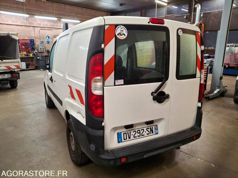 FIAT DOBLO CARGO - Mali kombi: slika FIAT DOBLO CARGO - Mali kombi FIAT DOBLO CARGO - Mali kombi: slika FIAT DOBLO CARGO - Mali kombi