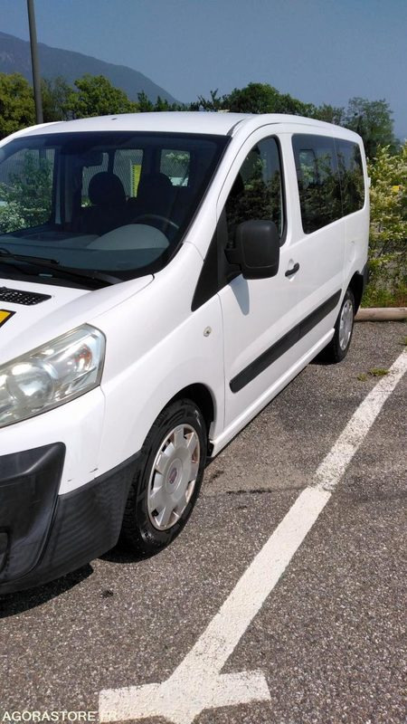 FIAT SCUDO 9 PLACES 51912 kms 2007 - Minibus, Putnički kombi: slika FIAT SCUDO 9 PLACES 51912 kms 2007 - Minibus, Putnički kombi FIAT SCUDO 9 PLACES 51912 kms 2007 - Minibus, Putnički kombi: slika FIAT SCUDO 9 PLACES 51912 kms 2007 - Minibus, Putnički kombi