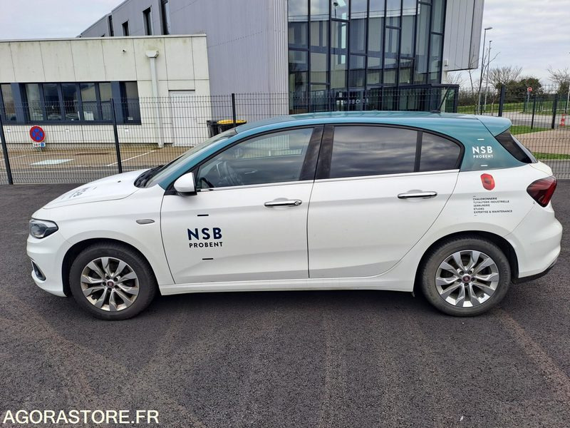 FIAT Tipo Année 2020 / 99639 Kms - Mali kombi: slika FIAT Tipo Année 2020 / 99639 Kms - Mali kombi FIAT Tipo Année 2020 / 99639 Kms - Mali kombi: slika FIAT Tipo Année 2020 / 99639 Kms - Mali kombi