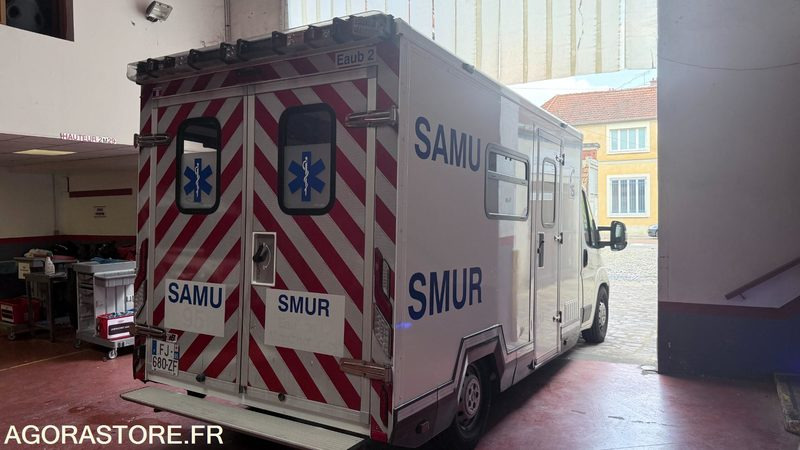 FJ-680-ZF - Non Roulant - PEUGEOT BOXER - SMUR - L3H2 4T - CG KS - 180 000 Kms - Furgon: slika FJ-680-ZF - Non Roulant - PEUGEOT BOXER - SMUR - L3H2 4T - CG KS - 180 000 Kms - Furgon FJ-680-ZF - Non Roulant - PEUGEOT BOXER - SMUR - L3H2 4T - CG KS - 180 000 Kms - Furgon: slika FJ-680-ZF - Non Roulant - PEUGEOT BOXER - SMUR - L3H2 4T - CG KS - 180 000 Kms - Furgon