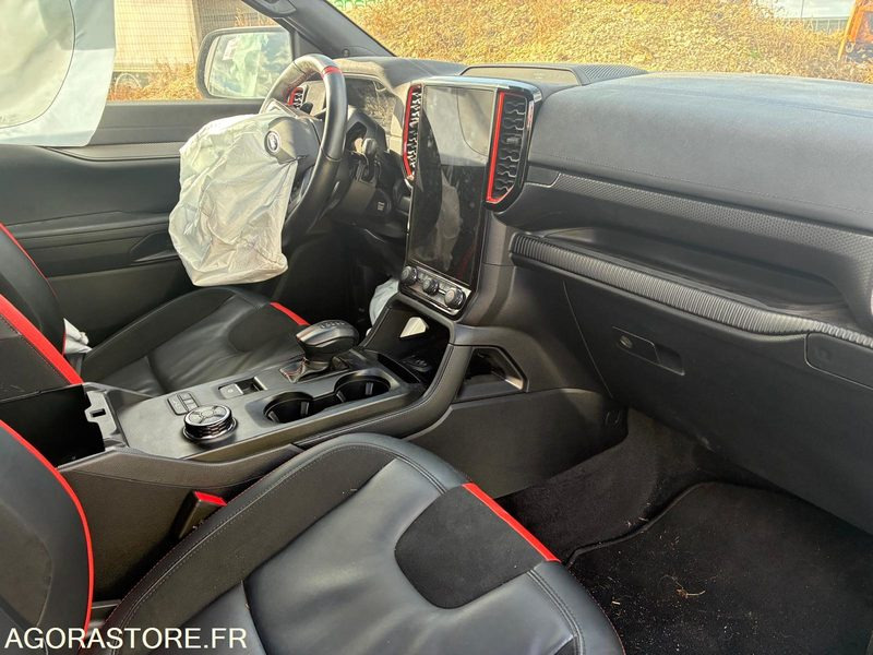 FORD RANGER RAPTOR (2025) - Pick-up: slika FORD RANGER RAPTOR (2025) - Pick-up FORD RANGER RAPTOR (2025) - Pick-up: slika FORD RANGER RAPTOR (2025) - Pick-up