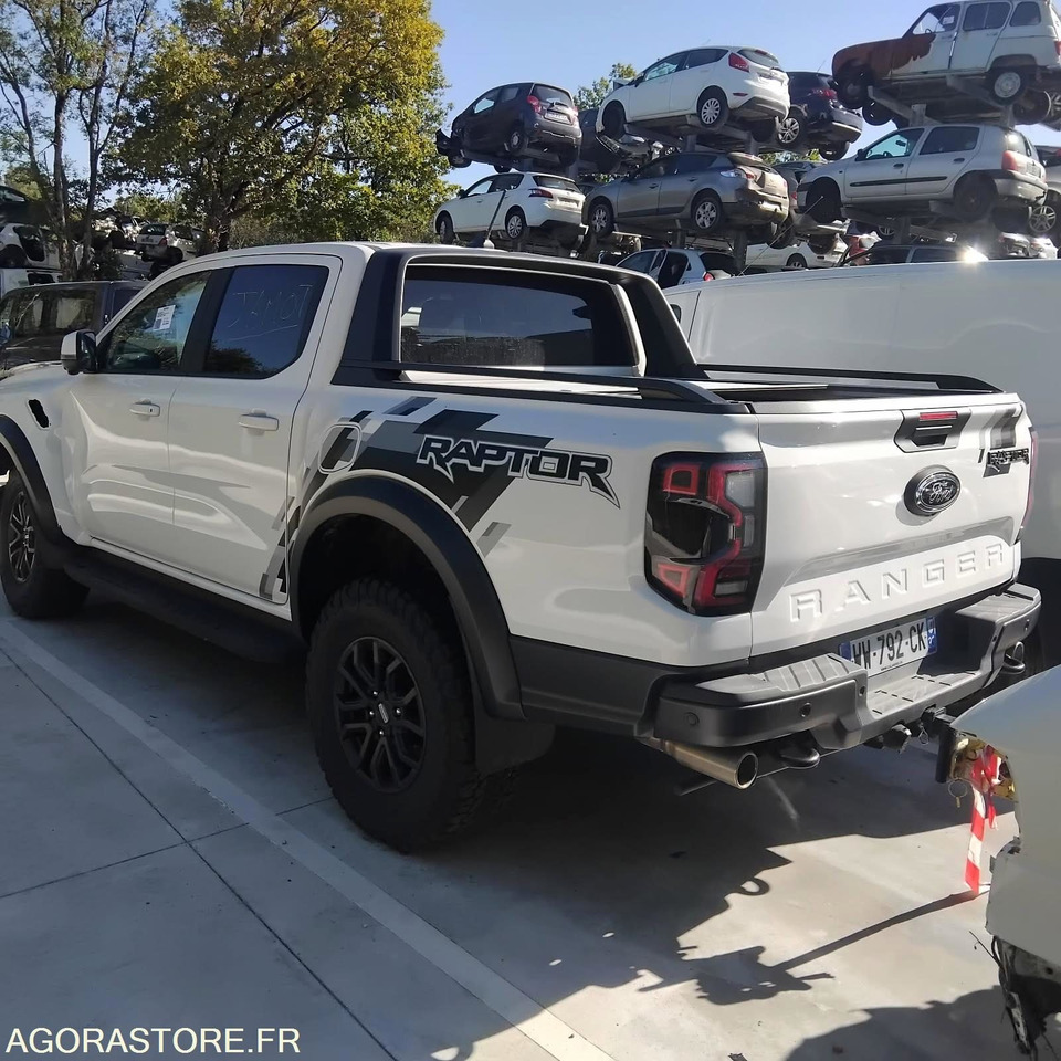 FORD RANGER RAPTOR (2025) - Pick-up: slika FORD RANGER RAPTOR (2025) - Pick-up FORD RANGER RAPTOR (2025) - Pick-up: slika FORD RANGER RAPTOR (2025) - Pick-up