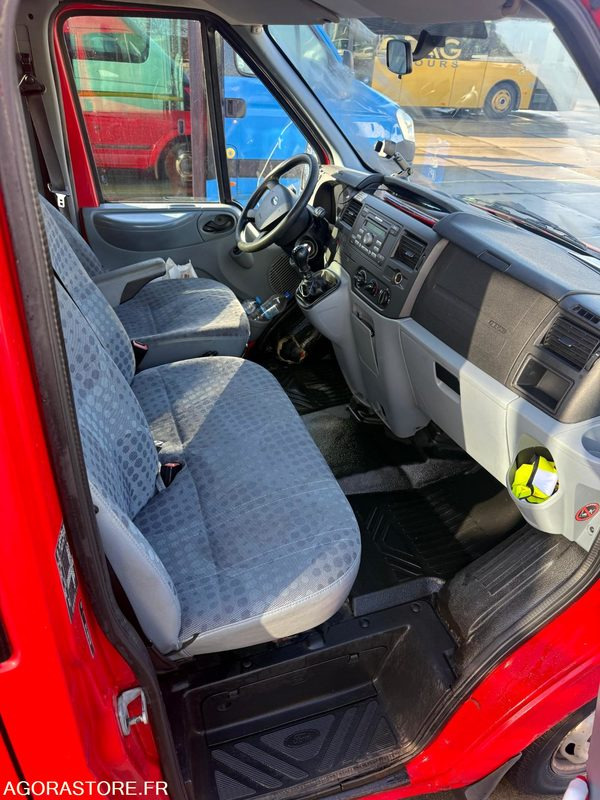 FORD TRANSIT - Minibus, Putnički kombi: slika FORD TRANSIT - Minibus, Putnički kombi FORD TRANSIT - Minibus, Putnički kombi: slika FORD TRANSIT - Minibus, Putnički kombi