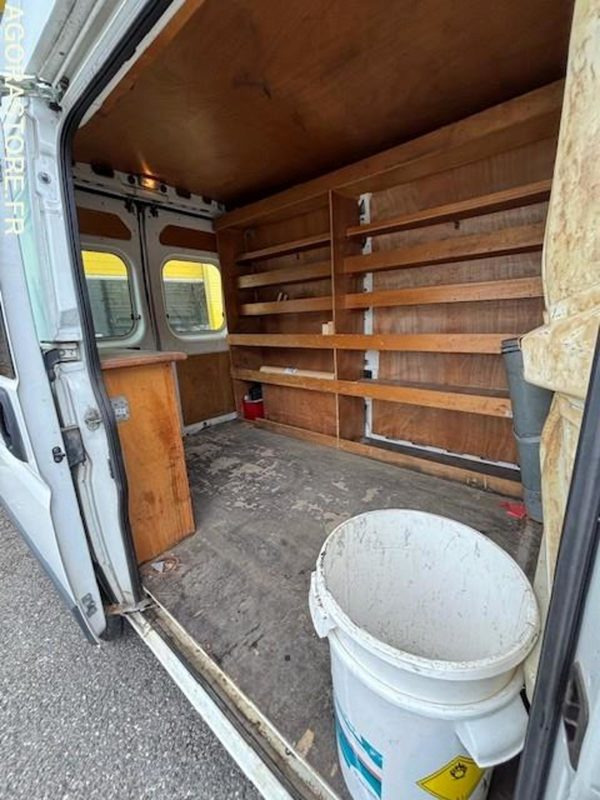 FOURGON CITROEN JUMPER FT30 de 2010 76305kms - Furgon: slika FOURGON CITROEN JUMPER FT30 de 2010 76305kms - Furgon FOURGON CITROEN JUMPER FT30 de 2010 76305kms - Furgon: slika FOURGON CITROEN JUMPER FT30 de 2010 76305kms - Furgon