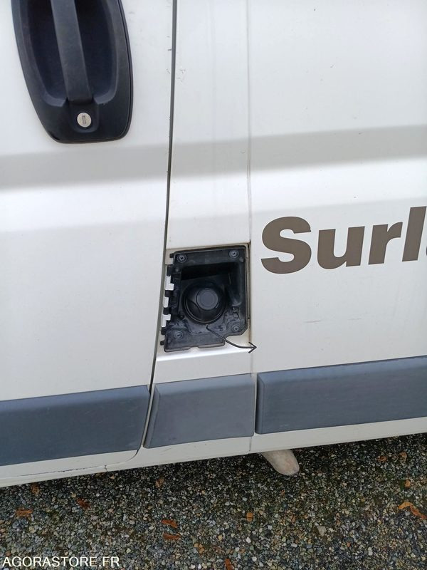 Fiat Ducato - 132 793 Kms - 2010 - Furgon: slika Fiat Ducato - 132 793 Kms - 2010 - Furgon Fiat Ducato - 132 793 Kms - 2010 - Furgon: slika Fiat Ducato - 132 793 Kms - 2010 - Furgon