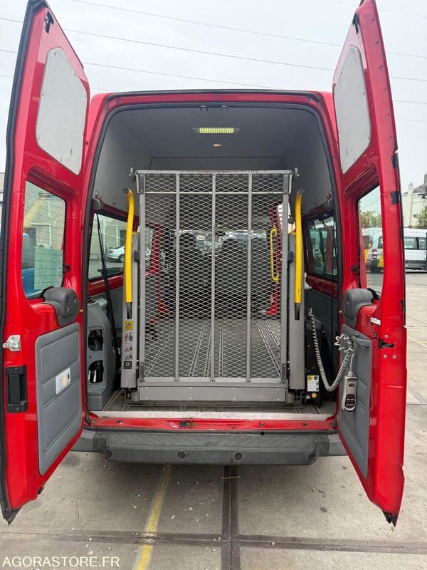 Ford - Minibus, Putnički kombi: slika Ford - Minibus, Putnički kombi Ford - Minibus, Putnički kombi: slika Ford - Minibus, Putnički kombi