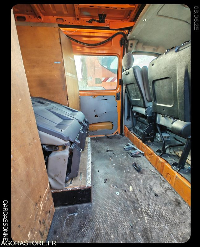 Fourgon Renault MASTER BZ-938-TX - Moteur tournant - Voyant airbag allumé - Furgon: slika Fourgon Renault MASTER BZ-938-TX - Moteur tournant - Voyant airbag allumé - Furgon Fourgon Renault MASTER BZ-938-TX - Moteur tournant - Voyant airbag allumé - Furgon: slika Fourgon Renault MASTER BZ-938-TX - Moteur tournant - Voyant airbag allumé - Furgon