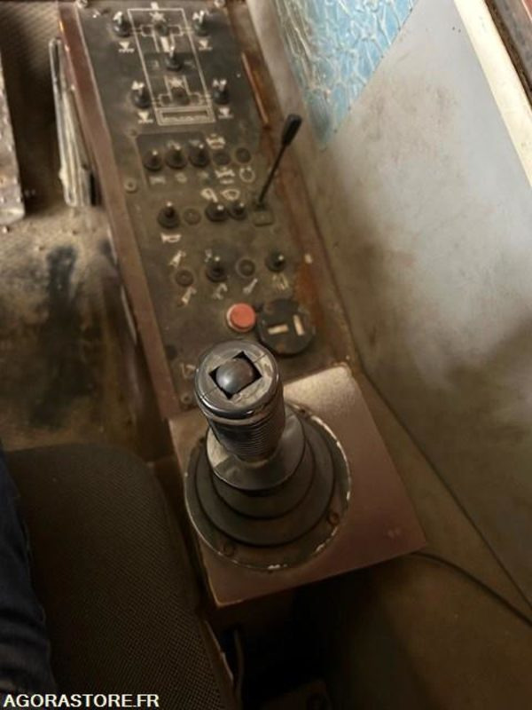 GRUE MOBILE PPM 280 ATT - 1991 - 8960 HEURES - Autodizalica: slika GRUE MOBILE PPM 280 ATT - 1991 - 8960 HEURES - Autodizalica GRUE MOBILE PPM 280 ATT - 1991 - 8960 HEURES - Autodizalica: slika GRUE MOBILE PPM 280 ATT - 1991 - 8960 HEURES - Autodizalica