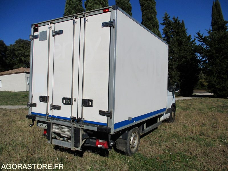 IVECO 35S13 de 2013 chassis cabine frigorifique - Dostavno vozilo hladnjača: slika IVECO 35S13 de 2013 chassis cabine frigorifique - Dostavno vozilo hladnjača IVECO 35S13 de 2013 chassis cabine frigorifique - Dostavno vozilo hladnjača: slika IVECO 35S13 de 2013 chassis cabine frigorifique - Dostavno vozilo hladnjača