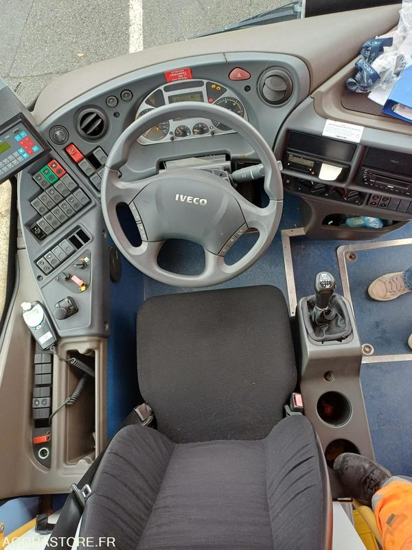 IVECO BUS CROSSWAY N°073315 - Školski autobus: slika IVECO BUS CROSSWAY N°073315 - Školski autobus IVECO BUS CROSSWAY N°073315 - Školski autobus: slika IVECO BUS CROSSWAY N°073315 - Školski autobus