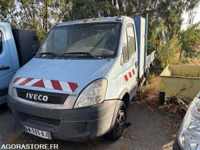 IVECO DAILY - 2010 - 156734KM - AN595DJ - Furgon: slika IVECO DAILY - 2010 - 156734KM - AN595DJ - Furgon IVECO DAILY - 2010 - 156734KM - AN595DJ - Furgon: slika IVECO DAILY - 2010 - 156734KM - AN595DJ - Furgon