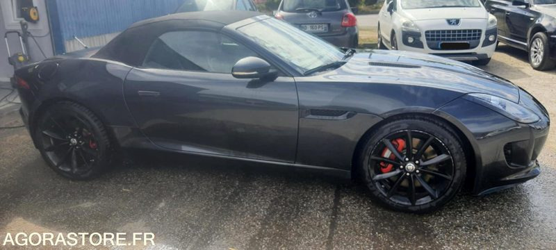 Jaguar F-Type - 2014 - 101000km - Automobil: slika Jaguar F-Type - 2014 - 101000km - Automobil Jaguar F-Type - 2014 - 101000km - Automobil: slika Jaguar F-Type - 2014 - 101000km - Automobil